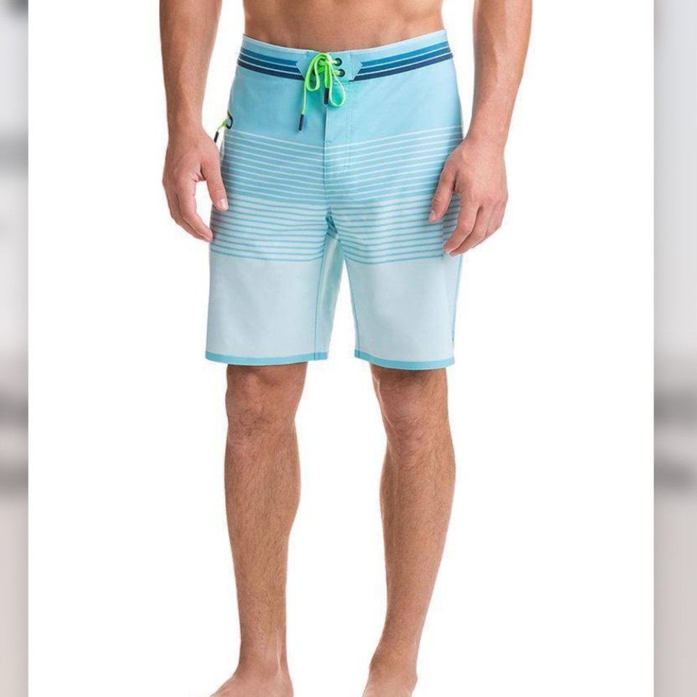 Vineyard Vines Swim Board Short Blue Stripe  Size 32